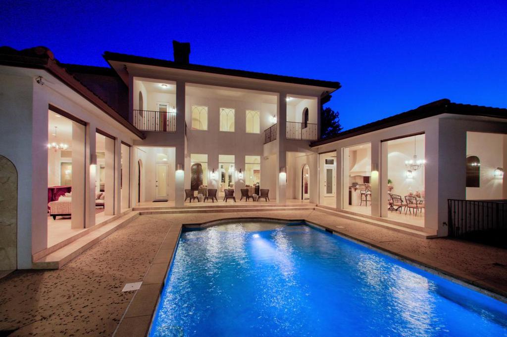 Destin Bayou Front Villa for Sale