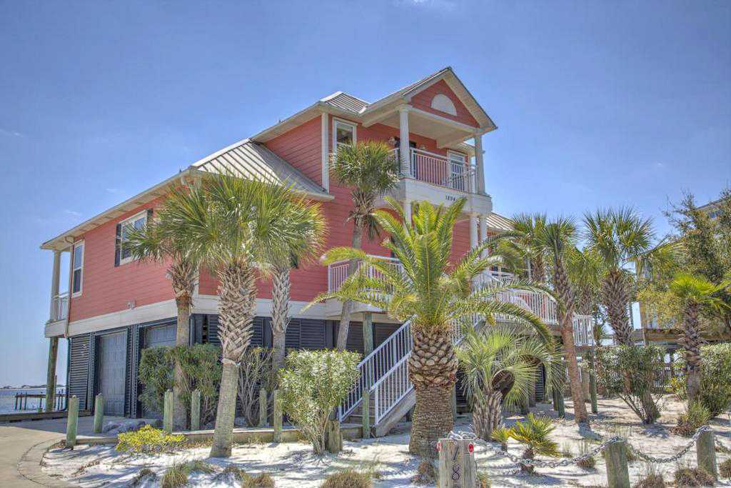 Navarre Waterfront Home for Sale